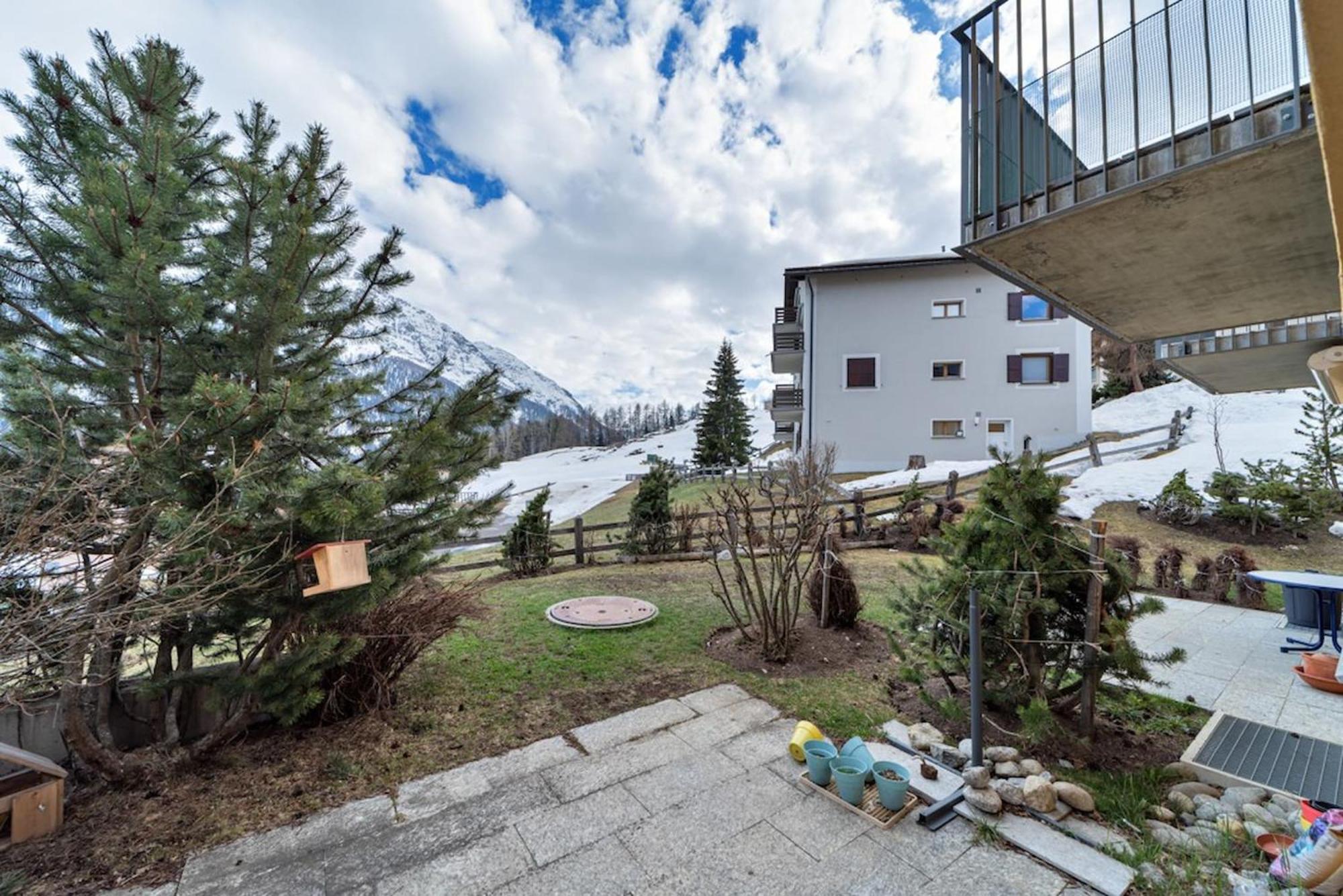 Chesa Ladina - Zuoz Apartment Exterior photo
